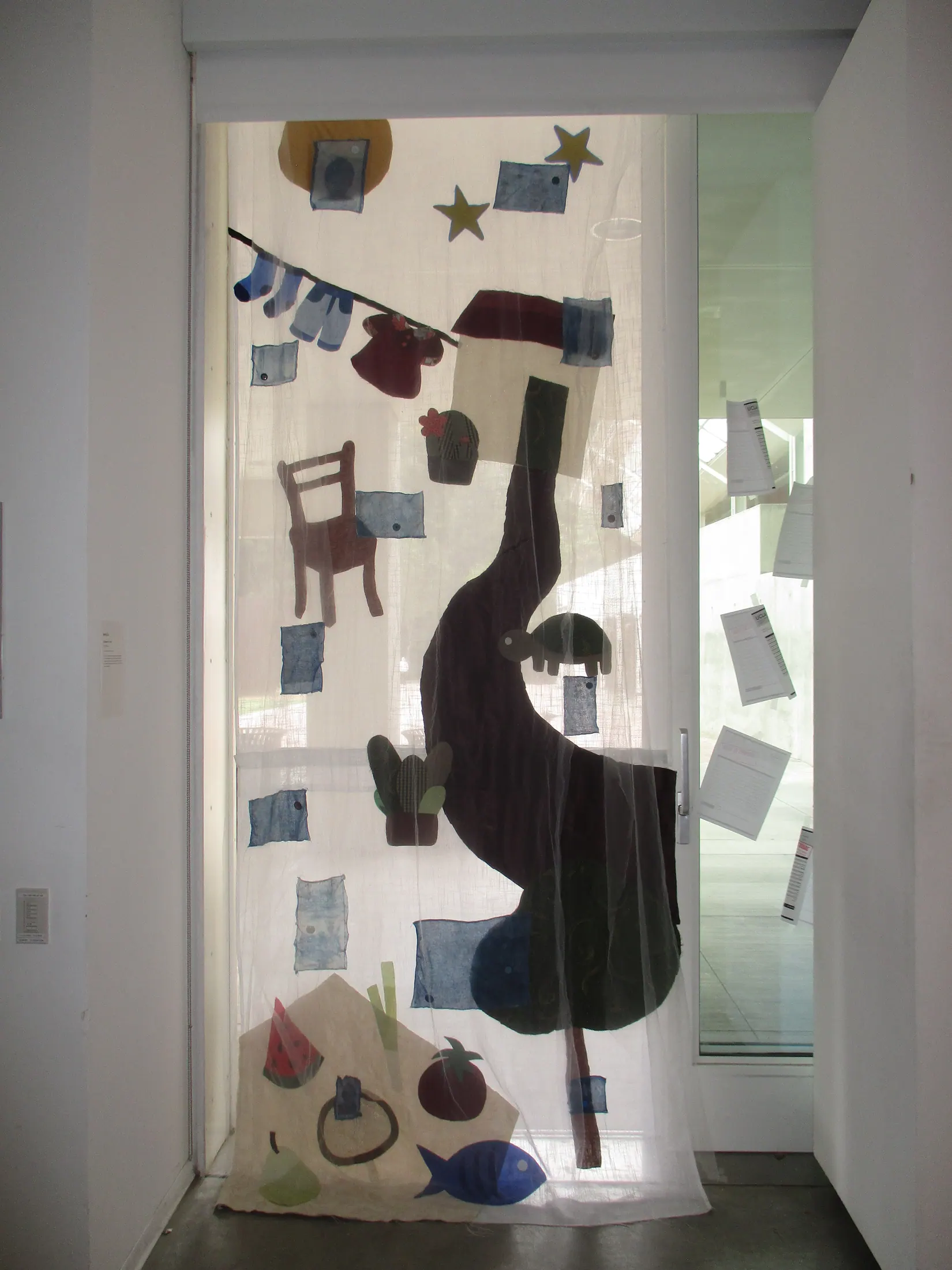 Whisper of Memories textile installation theme image by Amie Xu.